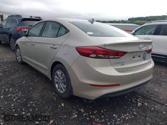 2017 Hyundai Elantra SE z VIN KMHD74LF9HU424538, wystawiony jako IAAI lot #43245779 z przebiegiem 136 683 mil mil oraz . Historia ofert i sprzedaży dostępna na DreamBid. Obrazek 3.