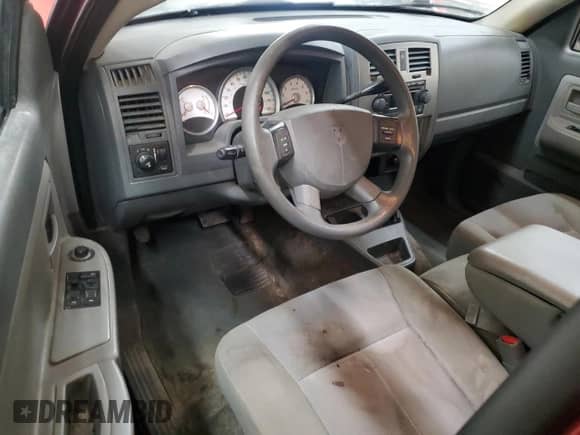 2006 Dodge Dakota SLT with VIN 1D7HW42N56S609685, listed as a Copart auction lot 43052435 with 222,136 mi miles and Non repairable. Bid and sale history available at DreamBid. Image 8.