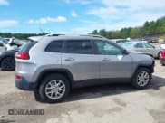 ✅ 2018 Jeep Cherokee Latitude • VIN: 1C4PJMCX0JD550224 • Lot: 42181466. Listed on IAAI with 107,944 mi. Free auction sales archive from the USA and detailed vehicle history report at DreamBid. Image 13.