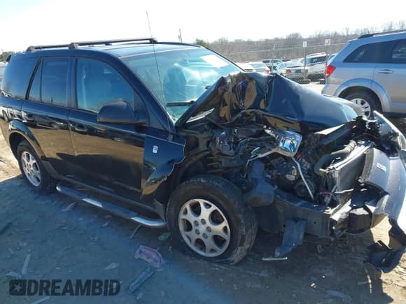 ✅ 2004 Saturn VUE V6 • VIN: 5GZCZ53414S842093 • Lot: 41632823. Wystawiony na IAAI z przebiegiem 131 605 mil. Bezpłatny archiwum sprzedaży aukcyjnych z USA i szczegółowy raport historii pojazdu na DreamBid. Zdjęcie 1.