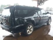 ✅ 2008 GMC Yukon XL SLT 4SB • VIN: 1GKFC160X8R240442 • Lot: 41674935. Wystawiony na IAAI z przebiegiem 315 550 mil. Bezpłatny archiwum sprzedaży aukcyjnych z USA i szczegółowy raport historii pojazdu na DreamBid. Zdjęcie 4.