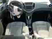 2020 Chevrolet Sonic LS с VIN 1G1JB5SB4L4100988, выставлен на аукционе Copart как лот 61263795 с пробегом 56 702 миль миль и На запчасти • Non repairable. История ставок и продаж доступна на DreamBid. Изображение 8.
