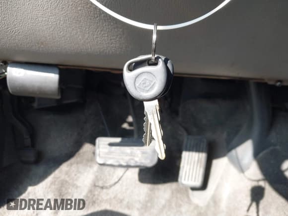 ✅ 2002 Chevrolet Suburban LS • VIN: 3GNEC16T72G305456 • Лот: 41668190. Опубликован ранее на IAAI с пробегом Не указан. Бесплатный доступ к архиву аукционных продаж из США и подробный отчёт об истории автомобиля на DreamBid. Изображение 11.