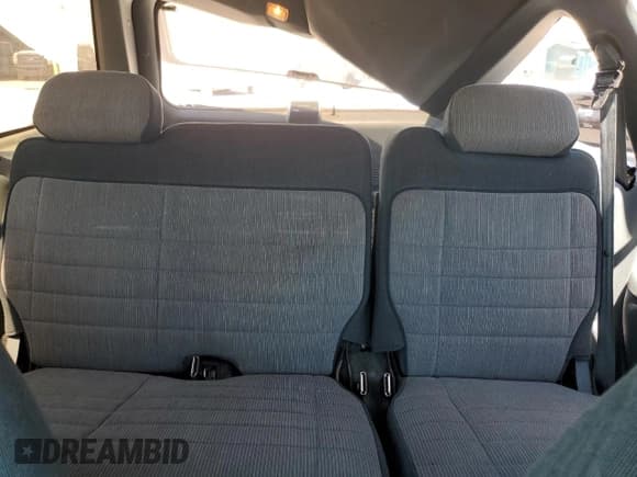 ✅ 1995 Ford Explorer Eddie Bauer • VIN: 1FMDU34X8SZB90171 • Lot: 69075005. Listed on Copart with 160,854 mi. Free auction sales archive from the USA and detailed vehicle history report at DreamBid. Image 10.