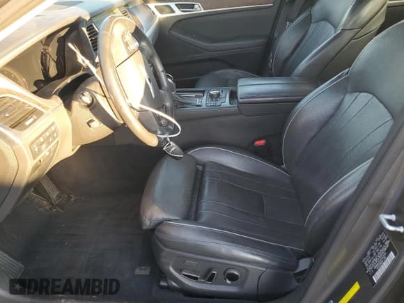 ✅ 2015 Hyundai Genesis 3.8L • VIN: KMHGN4JE5FU023448 • Лот: 90003295. Опубликован ранее на Copart с пробегом 113 348 миль. Бесплатный доступ к архиву аукционных продаж из США и подробный отчёт об истории автомобиля на DreamBid. Изображение 7.