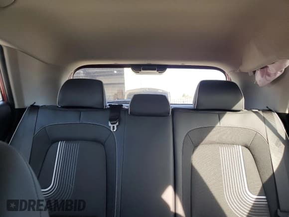 ✅ 2024 Hyundai Venue Limited • VIN: KMHRC8A33RU292833 • Lot: 53693115. Listed on Copart with 2,252 mi. Free auction sales archive from the USA and detailed vehicle history report at DreamBid. Image 10.