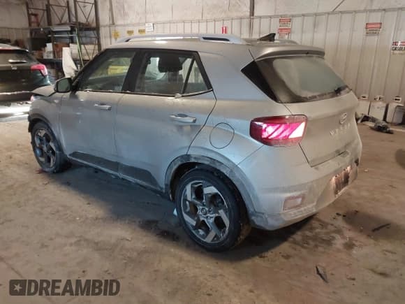 ✅ 2021 Hyundai Venue Denim • VIN: KMHRC8A33MU081091 • Lot: 41391922. Listed on IAAI with 49,343 mi. Free auction sales archive from the USA and detailed vehicle history report at DreamBid. Image 3.