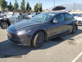 ✅ 2025 Tesla Model 3 Long Range • VIN: 5YJ3E1EA7SF027934 • Lot: 87295335. Wystawiony na Copart z przebiegiem 7 228 mil. Bezpłatny archiwum sprzedaży aukcyjnych z USA i szczegółowy raport historii pojazdu na DreamBid. Zdjęcie 1.