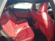 ✅ 2022 Maserati Quattroporte Modena Q4 • VIN: ZAM56YRM7N1384882 • Lot: 42707476. Wystawiony na IAAI z przebiegiem 41 375 mil. Bezpłatny archiwum sprzedaży aukcyjnych z USA i szczegółowy raport historii pojazdu na DreamBid. Zdjęcie 8.