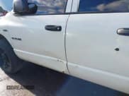 ✅ 2008 Dodge 1500 ST • VIN: 1D7HU18288J165213 • Lot: 43489605. Wystawiony na IAAI z przebiegiem 276 496 mil. Bezpłatny archiwum sprzedaży aukcyjnych z USA i szczegółowy raport historii pojazdu na DreamBid. Zdjęcie 6.