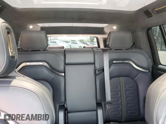 ✅ 2024 Rivian R1S Adventure • VIN: 7PDSGBBA3RN038417 • Лот: 60934775. Опубликован ранее на Copart с пробегом 22 772 миль. Бесплатный доступ к архиву аукционных продаж из США и подробный отчёт об истории автомобиля на DreamBid. Изображение 10.