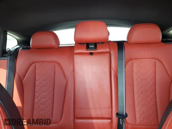 ✅ 2021 BMW X4 M • VIN: 5YMUJ0C03M9D96933 • Lot: 64650153. Listed on Copart with 27,157 mi. Free auction sales archive from the USA and detailed vehicle history report at DreamBid. Image 10.