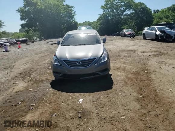 ✅ 2012 Hyundai Sonata GLS • VIN: 5NPEB4AC6CH448847 • Lot: 59449324. Listed on Copart with 96,176 mi. Free auction sales archive from the USA and detailed vehicle history report at DreamBid. Image 11.