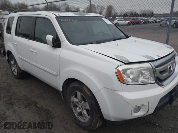 ✅ 2011 Honda Pilot EX-L • VIN: 5FNYF4H59BB067130 • Lot: 43612189. Wystawiony na IAAI z przebiegiem 180 484 mil. Bezpłatny archiwum sprzedaży aukcyjnych z USA i szczegółowy raport historii pojazdu na DreamBid. Zdjęcie 1.