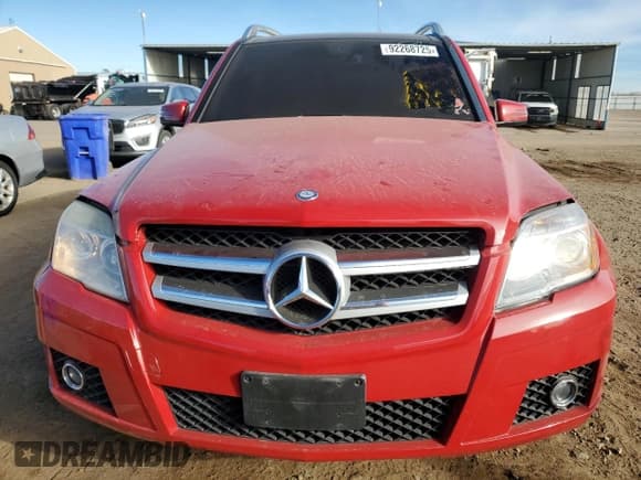 ✅ 2010 Mercedes-Benz GLK 350 • VIN: WDCGG8HB3AF459319 • Lot: 92268725. Listed on Copart with 154,970 mi. Free auction sales archive from the USA and detailed vehicle history report at DreamBid. Image 5.