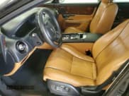 ✅ 2014 Jaguar XJ • VIN: SAJWJ1CD6E8V74771 • Lot: 82305915. Wystawiony na Copart z przebiegiem 105 337 mil. Bezpłatny archiwum sprzedaży aukcyjnych z USA i szczegółowy raport historii pojazdu na DreamBid. Zdjęcie 7.