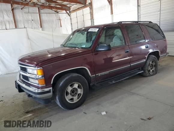 1999 Chevrolet Tahoe Z71 с VIN 1GNEK13RXXJ565075, выставлен на аукционе Copart как лот 89463505 с пробегом 302 942 миль миль и Списание • Salvage title. История ставок и продаж доступна на DreamBid. Изображение 1.