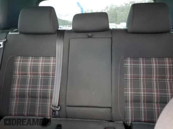 ✅ 2012 Volkswagen Golf GTI w/Conv & Sunroof • VIN: WVWEV7AJXCW252931 • Лот: 80715024. Опубликован ранее на Copart с пробегом Не указан. Бесплатный доступ к архиву аукционных продаж из США и подробный отчёт об истории автомобиля на DreamBid. Изображение 10.