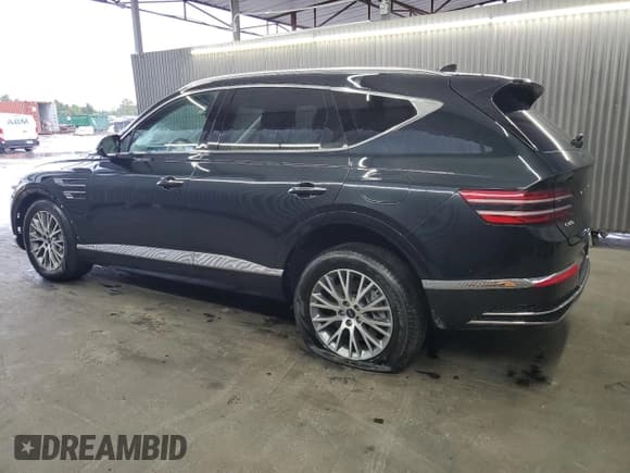 ✅ 2025 Genesis GV80 Standard • VIN: KMUHFESB3SU240388 • Lot: 90486235. Listed on Copart with 16,604 mi. Free auction sales archive from the USA and detailed vehicle history report at DreamBid. Image 2.