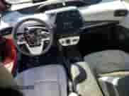 2017 Toyota Prius Two с VIN JTDKBRFU1H3550206, выставлен на аукционе Copart как лот 91384655 с пробегом 340 618 миль миль и Чистый • Clean title. История ставок и продаж доступна на DreamBid. Изображение 8.