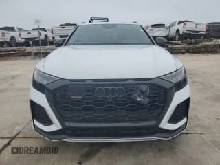 ✅ 2021 Audi RS Q8 • VIN: WU1ARAF17MD041128 • Lot: 56199784. Wystawiony na Copart z przebiegiem 32 829 mil. Bezpłatny archiwum sprzedaży aukcyjnych z USA i szczegółowy raport historii pojazdu na DreamBid. Zdjęcie 5.