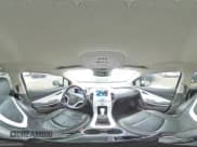 ✅ 2012 Chevrolet Volt • VIN: 1G1RD6E4XCU113003 • Lot: 86175365. Wystawiony na Copart z przebiegiem 91 458 mil. Bezpłatny archiwum sprzedaży aukcyjnych z USA i szczegółowy raport historii pojazdu na DreamBid. Zdjęcie 14.