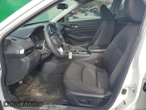 ✅ 2019 Nissan Altima S • VIN: 1N4BL4BV4KC188917 • Lot: 92220035. Wystawiony na Copart z przebiegiem 109 566 mil. Bezpłatny archiwum sprzedaży aukcyjnych z USA i szczegółowy raport historii pojazdu na DreamBid. Zdjęcie 7.