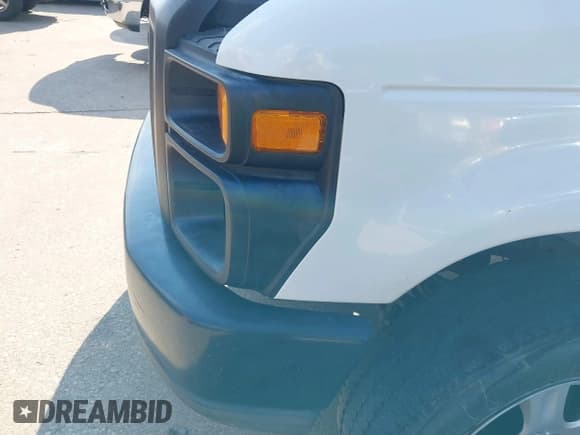 ✅ 2011 Ford Econoline Cargo Commercial • VIN: 1FTNE2EL9BDA11810 • Lot: 43243617. Listed on IAAI with 201,360 mi. Free auction sales archive from the USA and detailed vehicle history report at DreamBid. Image 6.