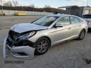 ✅ 2017 Hyundai Sonata SE • VIN: 5NPE24AF1HH575121 • Лот: 67550612. Опубликован ранее на Copart с пробегом 160 955 миль. Бесплатный доступ к архиву аукционных продаж из США и подробный отчёт об истории автомобиля на DreamBid. Изображение 1.