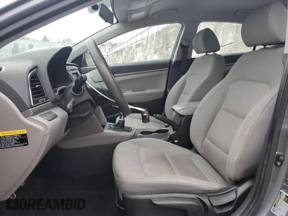 2017 Hyundai Elantra SE с VIN KMHD74LFXHU091573, выставлен на аукционе Copart как лот 90526635 с пробегом 89 512 миль миль и Чистый • Clean title. История ставок и продаж доступна на DreamBid. Изображение 7.