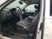 ✅ 2010 Chevrolet Silverado 1500 • VIN: 1GCSKTE21AZ134155 • Lot: 56755525. Wystawiony na Copart z przebiegiem 170 125 mil. Bezpłatny archiwum sprzedaży aukcyjnych z USA i szczegółowy raport historii pojazdu na DreamBid. Zdjęcie 7.