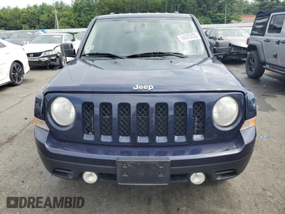 ✅ 2012 Jeep Patriot Sport • VIN: 1C4NJRBB4CD655507 • Lot: 64975125. Wystawiony na Copart z przebiegiem 142 053 mil. Bezpłatny archiwum sprzedaży aukcyjnych z USA i szczegółowy raport historii pojazdu na DreamBid. Zdjęcie 5.