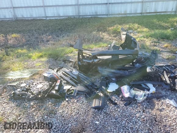 ✅ 2025 Subaru Forester • VIN: JF2SLDFC9SH496351 • Lot: 86254725. Listed on Copart with 18,613 mi. Free auction sales archive from the USA and detailed vehicle history report at DreamBid. Image 13.