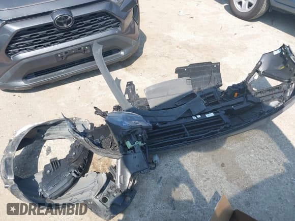 ✅ 2025 Hyundai Tucson SE • VIN: 5NMJA3DE5SH506290 • Lot: 43154116. Wystawiony na IAAI z przebiegiem 13 825 mil. Bezpłatny archiwum sprzedaży aukcyjnych z USA i szczegółowy raport historii pojazdu na DreamBid. Zdjęcie 11.