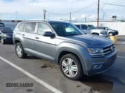 ✅ 2019 Volkswagen Atlas SEL • VIN: 1V2ER2CA8KC528042 • Lot: 43773350. Wystawiony na IAAI z przebiegiem 69 258 mil. Bezpłatny archiwum sprzedaży aukcyjnych z USA i szczegółowy raport historii pojazdu na DreamBid. Zdjęcie 1.