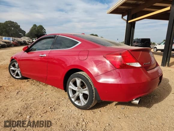 ✅ 2012 Honda Accord EX-L • VIN: 1HGCS2B89CA010760 • Lot: 87258925. Listed on Copart with 232,721 mi. Free auction sales archive from the USA and detailed vehicle history report at DreamBid. Image 2.