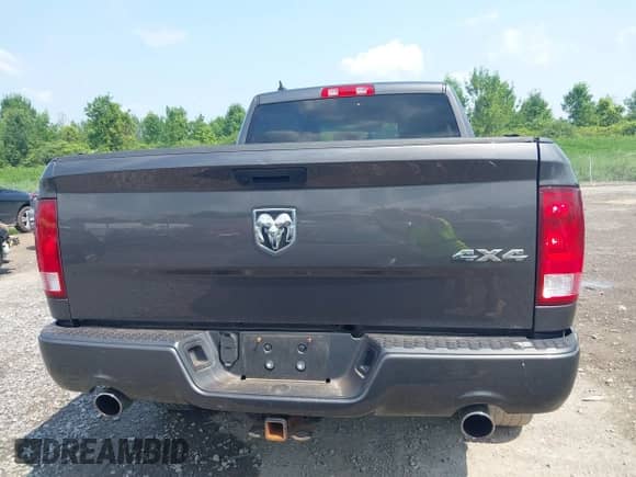 2019 Ram 1500 Tradesman with VIN 1C6RR7FT2KS615137, listed as a IAAI auction lot 42632449 with 22,683 mi miles and . Bid and sale history available at DreamBid. Image 16.