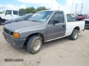 ✅ 1994 Isuzu Pickup S • VIN: 4S1CL11L5R4204889 • Lot: 43272529. Wystawiony na IAAI z przebiegiem 293 705 mil. Bezpłatny archiwum sprzedaży aukcyjnych z USA i szczegółowy raport historii pojazdu na DreamBid. Zdjęcie 2.
