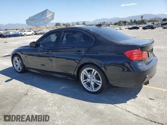 ✅ 2013 BMW 3 Series 328i • VIN: WBA3C1C52DF435345 • Лот: 64520225. Опубликован ранее на Copart с пробегом 83 992 миль. Бесплатный доступ к архиву аукционных продаж из США и подробный отчёт об истории автомобиля на DreamBid. Изображение 2.