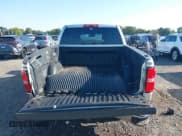 ✅ 2014 GMC Sierra 1500 SLE • VIN: 3GTP1UEC8EG512386 • Lot: 43127244. Wystawiony na IAAI z przebiegiem 239 158 mil. Bezpłatny archiwum sprzedaży aukcyjnych z USA i szczegółowy raport historii pojazdu na DreamBid. Zdjęcie 17.