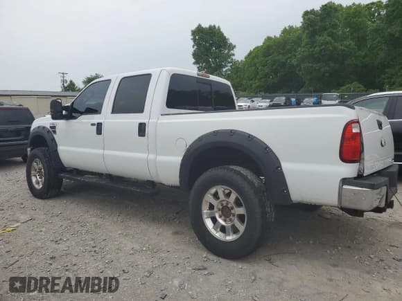 ✅ 2008 Ford F-350 XL • VIN: 1FTWW31R88ED62745 • Lot: 55471165. Listed on Copart with 138,204 mi. Free auction sales archive from the USA and detailed vehicle history report at DreamBid. Image 2.