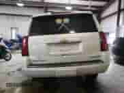 2020 Chevrolet Suburban Premier z VIN 1GNSKJKC5LR174248, wystawiony jako Copart lot #73365664 z przebiegiem 124 755 mil mil oraz Szkoda całkowita • Salvage title. Historia ofert i sprzedaży dostępna na DreamBid. Obrazek 6.