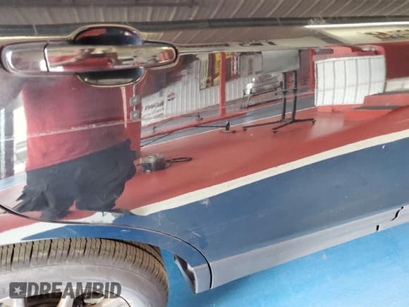 ✅ 2022 Chevrolet Equinox LT • VIN: 3GNAXJEV0NL133949 • Lot: 43070864. Listed on IAAI with 56,400 mi. Free auction sales archive from the USA and detailed vehicle history report at DreamBid. Image 1.