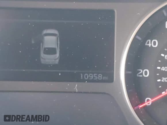 ✅ 2024 Kia Forte LXS • VIN: 3KPF24AD8RE787667 • Lot: 43426519. Wystawiony na IAAI z przebiegiem 10 958 mil. Bezpłatny archiwum sprzedaży aukcyjnych z USA i szczegółowy raport historii pojazdu na DreamBid. Zdjęcie 15.