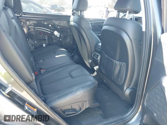 ✅ 2023 Hyundai Santa Fe XRT • VIN: 5NMS6DAJXPH615848 • Лот: 43335572. Опубликован ранее на IAAI с пробегом 15 898 миль. Бесплатный доступ к архиву аукционных продаж из США и подробный отчёт об истории автомобиля на DreamBid. Изображение 8.