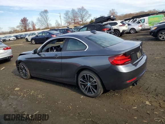 ✅ 2020 BMW 2 Series 230i xDrive • VIN: WBA2J3C07L7D96605 • Lot: 82123324. Listed on Copart with 27,826 mi. Free auction sales archive from the USA and detailed vehicle history report at DreamBid. Image 2.