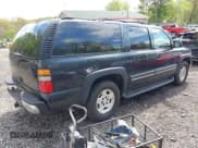 ✅ 2004 Chevrolet Suburban LS • VIN: 1GNFK16Z04J164064 • Lot: 42203864. Listed on IAAI with 215,709 mi. Free auction sales archive from the USA and detailed vehicle history report at DreamBid. Image 4.