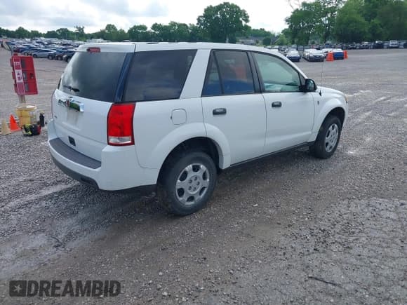 ✅ 2007 Saturn VUE I4 • VIN: 5GZCZ33D77S807082 • Lot: 42239756. Wystawiony na IAAI z przebiegiem 193 135 mil. Bezpłatny archiwum sprzedaży aukcyjnych z USA i szczegółowy raport historii pojazdu na DreamBid. Zdjęcie 4.