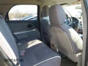 ✅ 2008 Chevrolet Equinox LT • VIN: 2CNDL33F886076526 • Лот: 41353307. Опубликован ранее на IAAI с пробегом 240 820 миль. Бесплатный доступ к архиву аукционных продаж из США и подробный отчёт об истории автомобиля на DreamBid. Изображение 8.