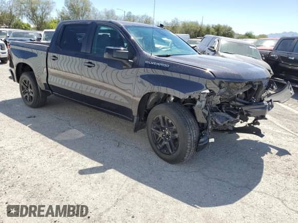 2023 Chevrolet Silverado 1500 RST with VIN 2GCPADED1P1126526, listed as a Copart auction lot 57253005 with 37,652 mi miles and Salvage title. Bid and sale history available at DreamBid. Image 4.